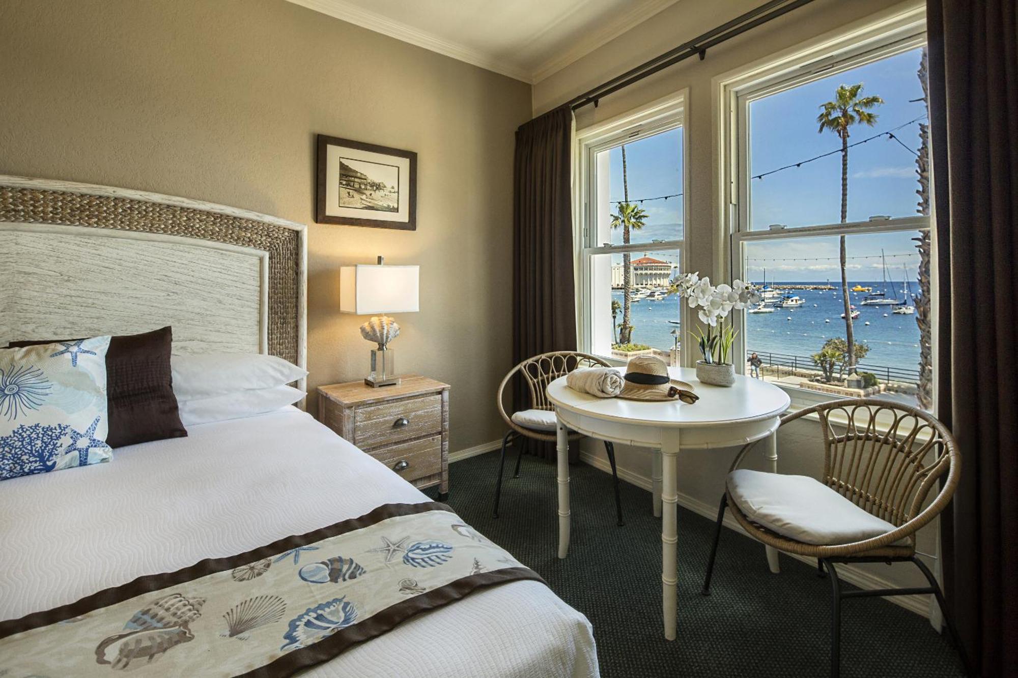 Hotel Mac Rae Авалон Екстериор снимка